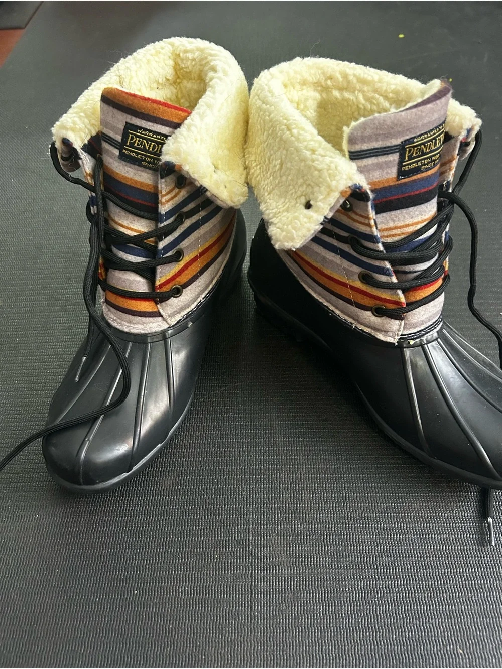 Pendleton Duck Boots with Multicolor Striped Wool Upper women’s size 10